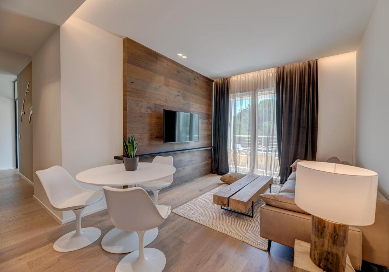 Arveskida Suite Apartment Cagliari Exterior photo